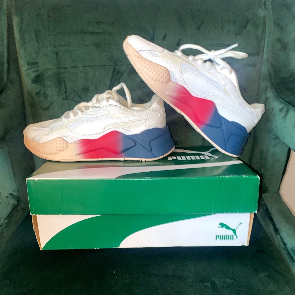 Women's Puma Sneakers